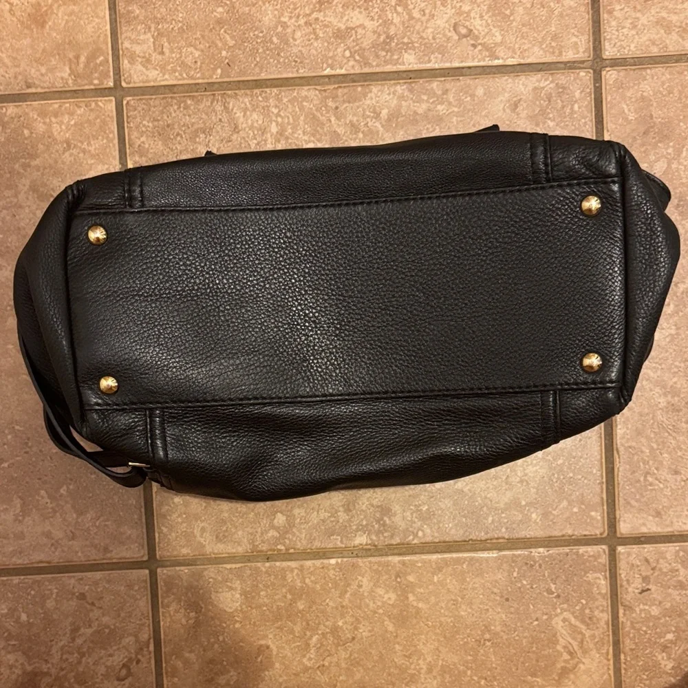 Michael Kors Leather Handbag Black - Picture 5 of 8